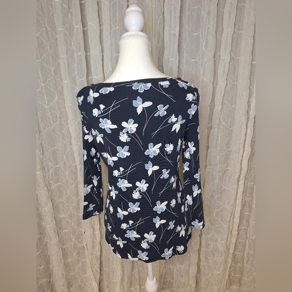 Lands' End Navy White Floral 3/4 Lengh Cotton Top - Picture 4 of 6